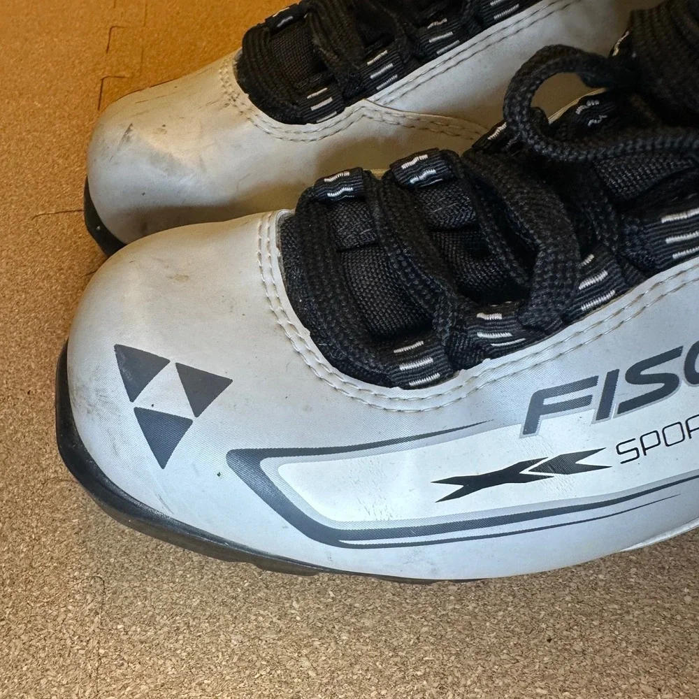 Fischer Sport‎ NNN Cross Country Ski Boots White Black EU 43 Mens 10 Womens 11.5